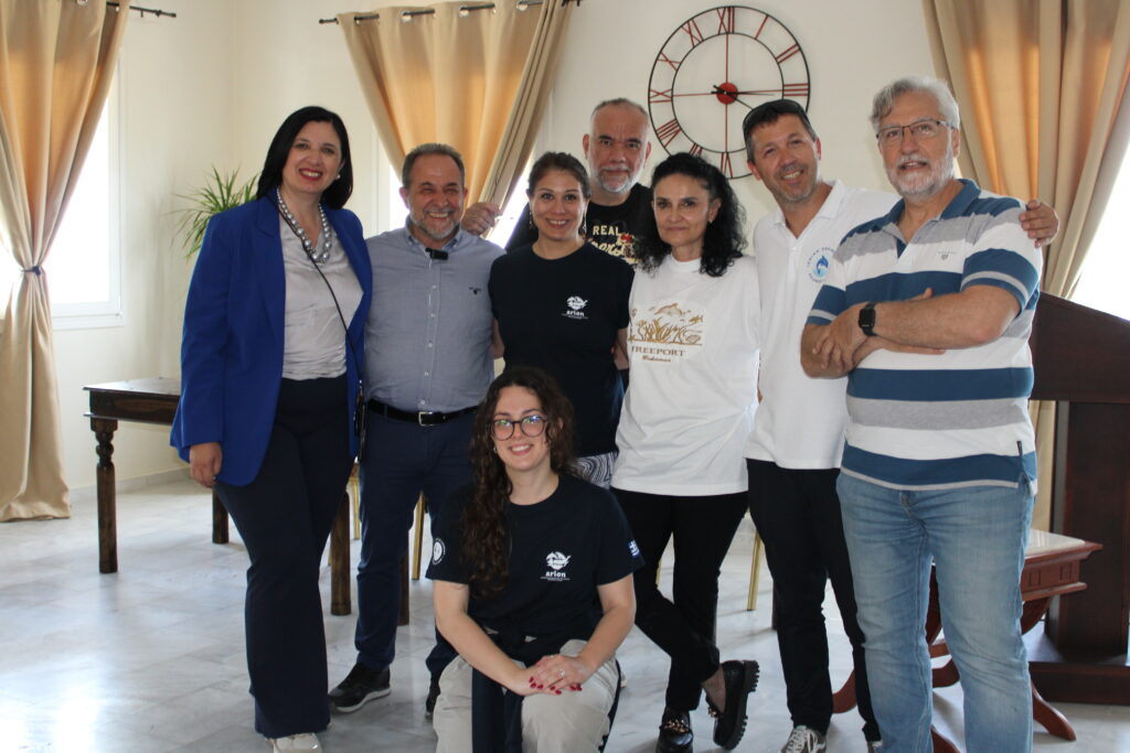 marine-mammal-strandings-responders-the-ionian-sea-network-mmsr-the-first-training-and-creation-of-the-corfu-cetacean-strandings-management-team-corfu-odek-was-carried-out/